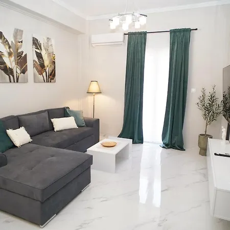Elarion Elegant Port Apartament