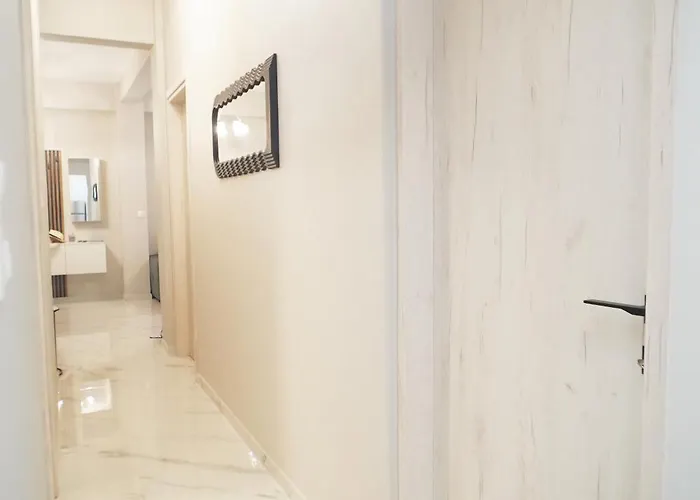 Apartamento Elarion Elegant Port By Nestivo Hospitality *