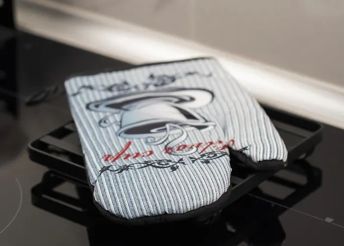 Elarion Elegant Port By Nestivo Hospitality