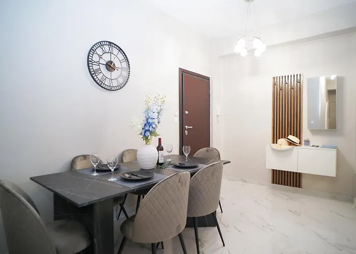 Elarion Elegant Port By Nestivo Hospitality 公寓 *