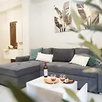 Apartamento Elarion Elegant Port