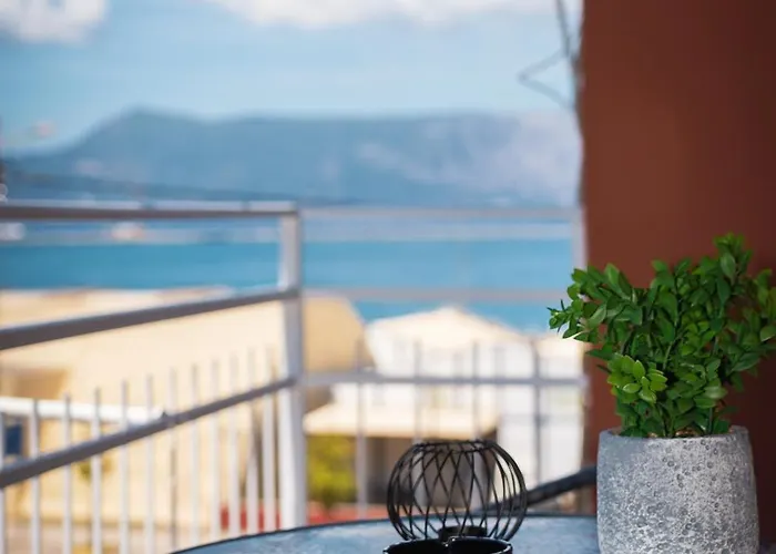Elarion Elegant Port By Nestivo Hospitality *